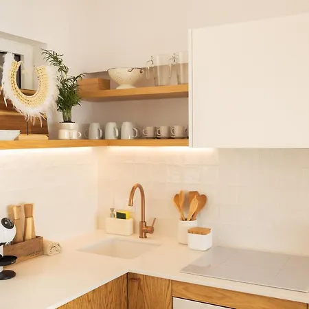 Panorama By Saudade Apartment *